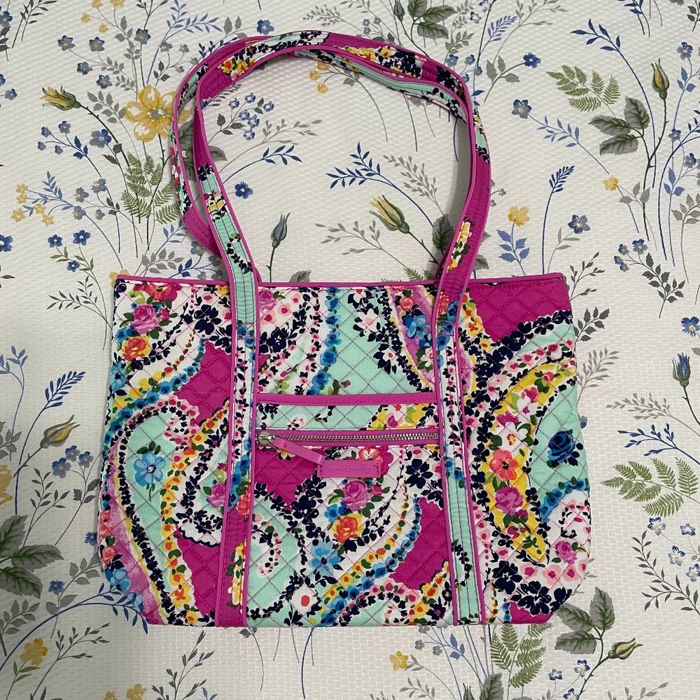 Vera Bradley Wildflower Paisley Small Vera Tote - NWOT